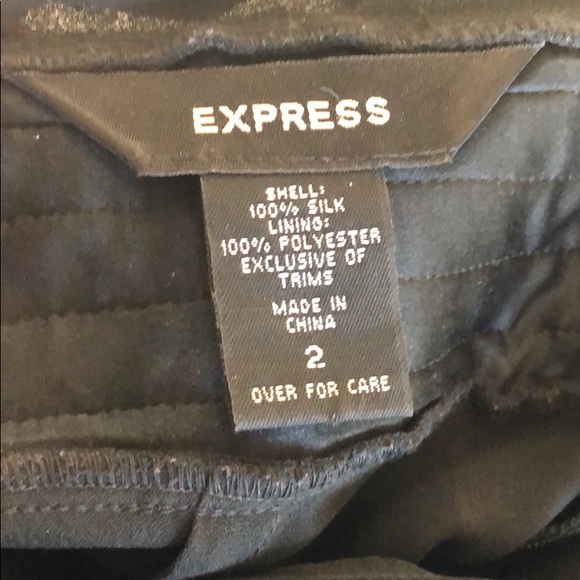 LBD - Picture 5 of 5